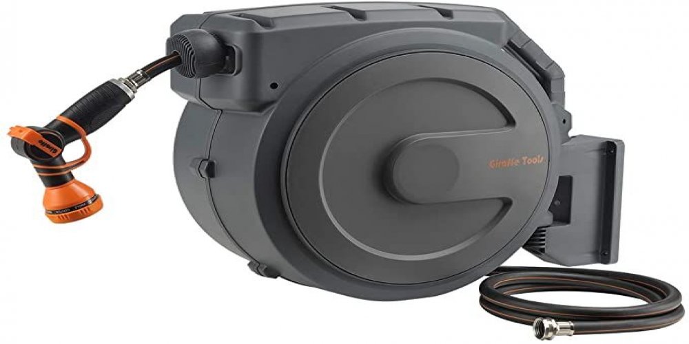 What Are The Essential Garden Equipments To Have?